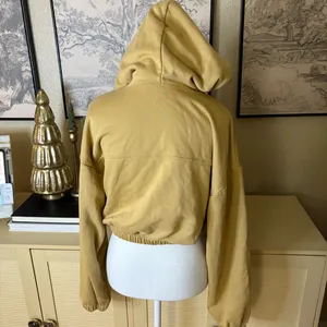 ALO Stadium Half Zip Hoodie in Mustard Yellow‎ Size Small thumbnail 4
