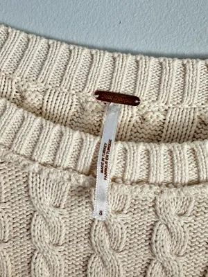 Free people sweater  thumbnail 3