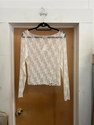 Wearever Long Sleeve White Floral Lace Top - size L thumbnail 3