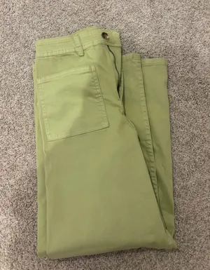 Green Pants thumbnail 3
