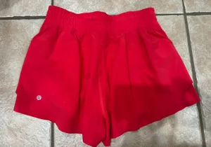Lululemon Shorts thumbnail 1