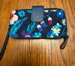 Vera Bradley Wallet Wristlet Zip ID Blue Floral Midnight Blues Card Case Bills thumbnail 1