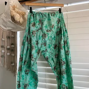 Mint Green Floral Harem Pants Boho Fairycore Artsy Coastal Relaxed Fit M thumbnail 4