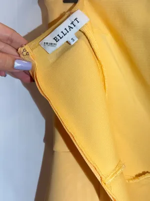 Elliatt Amara Butter Yellow Strapless Sculpted Waist Formal Maxi Dress Size S thumbnail 7