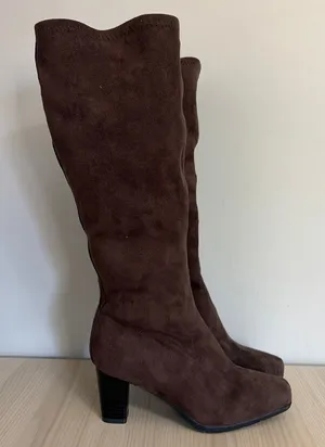 Aerosoles New! Women’s Brown Tall Suede Boots Wide Width Size thumbnail 1