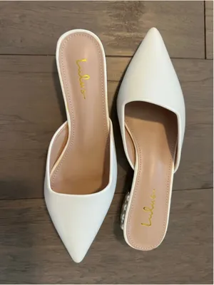 Lulus Women's White Perlia Pearl Pointed Toe Mules Size 7.5 thumbnail 6