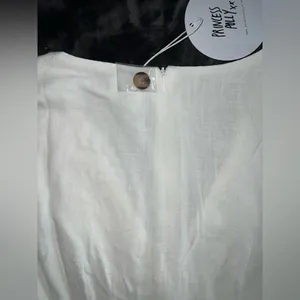 Princess Polly Adi Romper in White Size 2 New with tag thumbnail 11