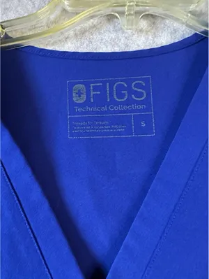 FIGS Women Scrub Set Small Casma Three-Pocket Top Kade Cargo Pants Blue thumbnail 2