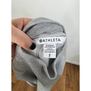 Athleta‎ Coaster Luxe Sweatshirt Grey Mock Neck Pullover Thumbholes 466775 Small thumbnail 3