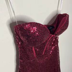 Lulus Boost Your Beauty Wine Red Sequin Strapless Bustier Midi Dress size XS thumbnail 8