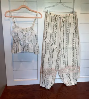 2 piece pants set White Size L top M pants thumbnail 1
