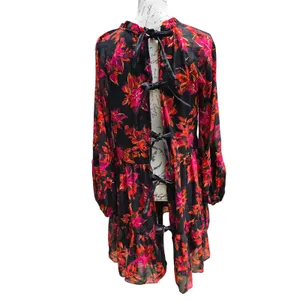 Vince Camuto Red Floral Open Back Tie Mini Dress Black Gold Metallic‎ Small thumbnail 4
