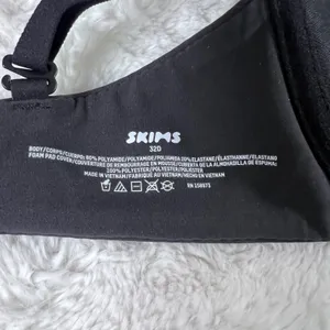 SKIMS Weightless Demi Bra Onyx‎ Black 32D Underwire Lightweight SKM2923741 NEW thumbnail 7