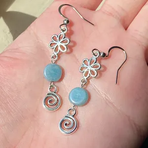 Handmade retro vintage fairy boho funky hippie style spiral flower dangle earrings🌀🌱 thumbnail 3