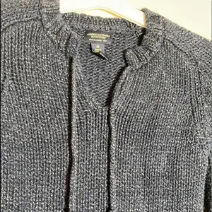 American Eagle Outfitters Sweater thumbnail 5