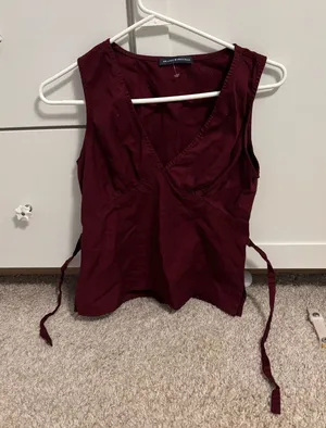 Brandy Melville Top thumbnail 1