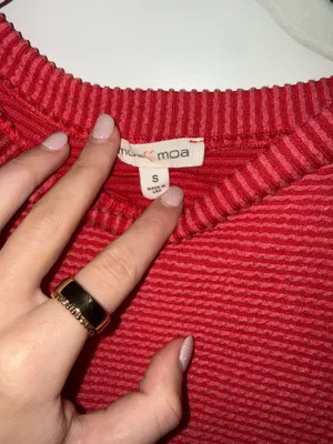 Moa Moa Red ruffle top thumbnail 2