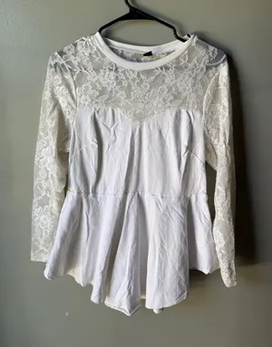 White Lace Peplum Top Long Sleeve Coquette Boho Women’s 0XL thumbnail 1