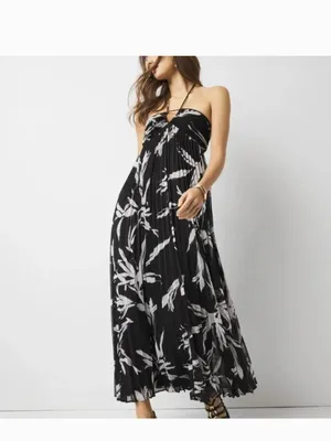 NWT White House Black Market halter Neck Pleated Maxi Dress Black White 4 thumbnail 4