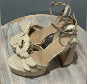 Antonio Melani Bindi Raffia Bow Platform Bow Sandals size 9M New with tags thumbnail 4