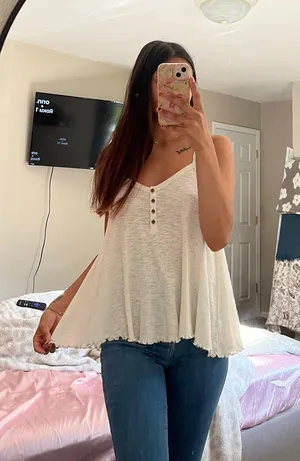 American Eagle top thumbnail 1