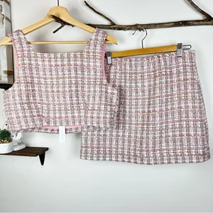 NWT House of Harlow 1960 Pixie Dust Tweed Pink Top and Mini Skirt Set thumbnail 3