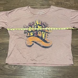 Jessica Simpson NWT Women's Rose Colored "All You Need Is Love" Shirt X-Large thumbnail 7