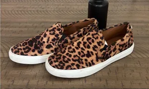 Steve Madden sneakers thumbnail 1