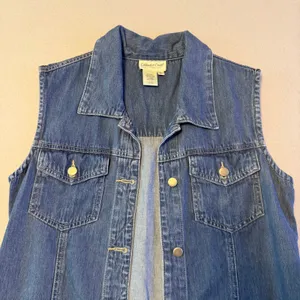 Coldwater Creek Tencel Blend Denim Trucker Vest Blue Sleeveless Women Size S thumbnail 3