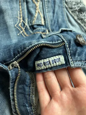 Ariat Real Denim Midrise Distressed Bootcut Jean Medium Wash Size 29 Long thumbnail 8