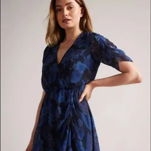 Ted Baker London‎ Julea Floral Mini XL Navy Dress thumbnail 2