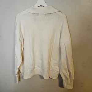 Old Navy Women's V-Neck Cream Polo Sweater Neutral Casual Collared Long Sleeve thumbnail 6