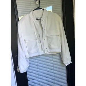 Zara Cream Linen Blend Snap Button Mock Neck Cropped Bomber Varsity Jacket L thumbnail 8
