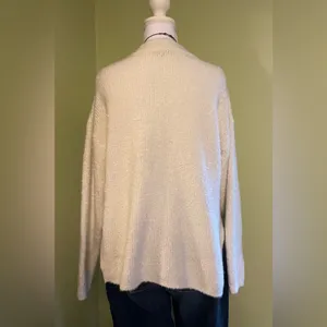 Urban Outfitters Soft Cream V-Neck Sweater thumbnail 3