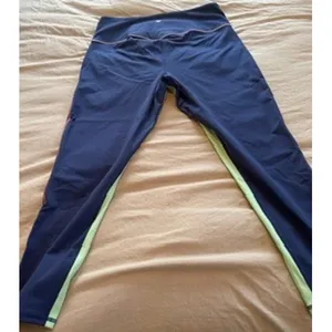 Fabletics Navy Blue Lime Green Colorblock High Waisted Leggings Back Zip Pocket thumbnail 5