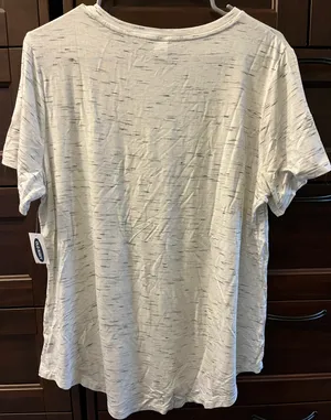 Old Navy T-shirt thumbnail 2