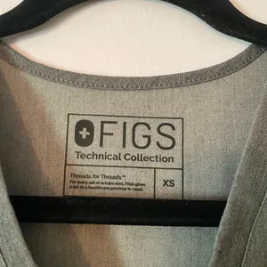 FIGS Graphite Gray Caterina One Pocket Scrub Top Uniform Nurse Doctor Women's XS thumbnail 2