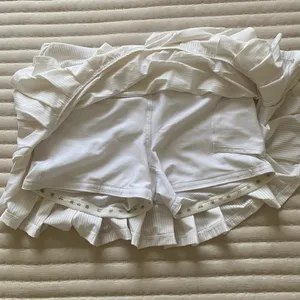 Athleta White Skirt with linner shorts thumbnail 5