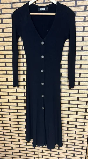 Reformation‎ Black Button Front Midi Dress thumbnail 1