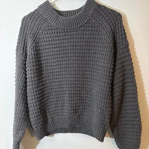 universal‎ threads sweater Size M thumbnail 1