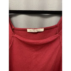 We The Free Top Size Large Maroon (b30) thumbnail 2