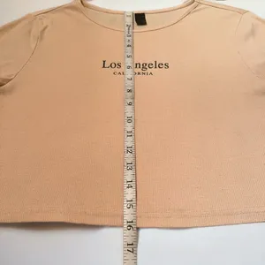 SHEIN Beige “Los Angeles California” Short Sleeve Ribbed Fitted Crop Top thumbnail 9