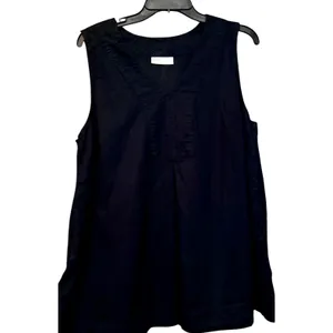 Croft & Barrow Womens XL Black Linen V-Neck Sleeveless Tank Top Pleated Bib thumbnail 3