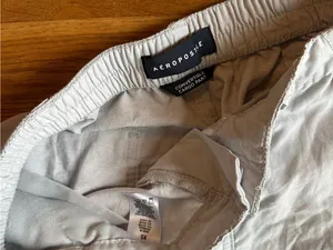 Aeropostale Light Grey Cargo Pants thumbnail 3