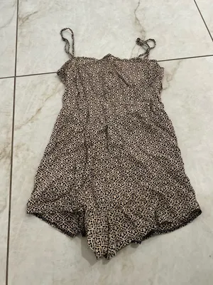 Reformation Black & Cream Printed Romper Size XS thumbnail 1
