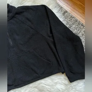 Old Navy Textured cropped half zip pullover thumbnail 4