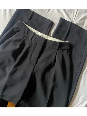 Aritzia effortless pant, low rise thumbnail 2