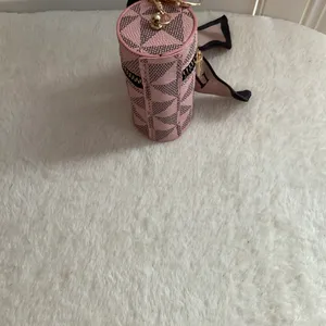 Key fob with little bag attached Pink thumbnail 4