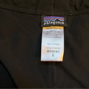 Patagonia black drawstring pants size 6 thumbnail 3
