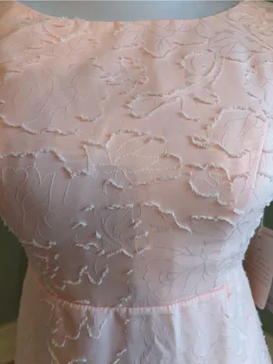 Sleeveless Lace Maxi Dress in Soft Blush Pink thumbnail 2